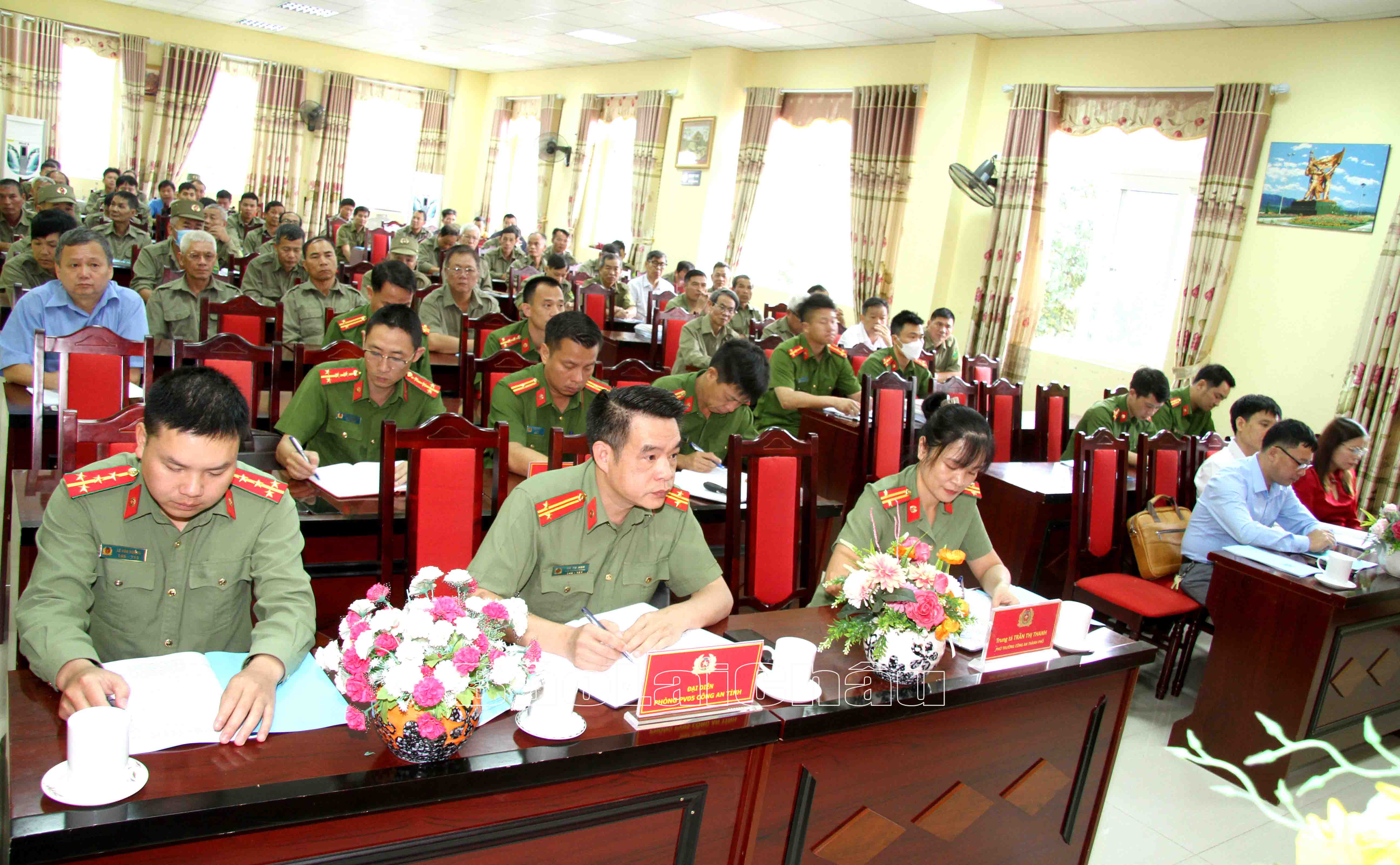 Quang cảnh lớp bồi dưỡng, tập huấn pháp luật, nghiệp vụ.